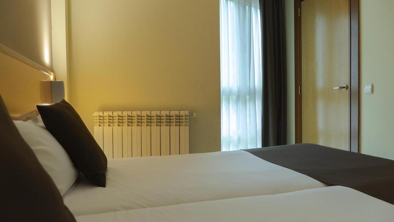 Annapurna M&P Aparthotel ออร์ดิโน ภายนอก รูปภาพ